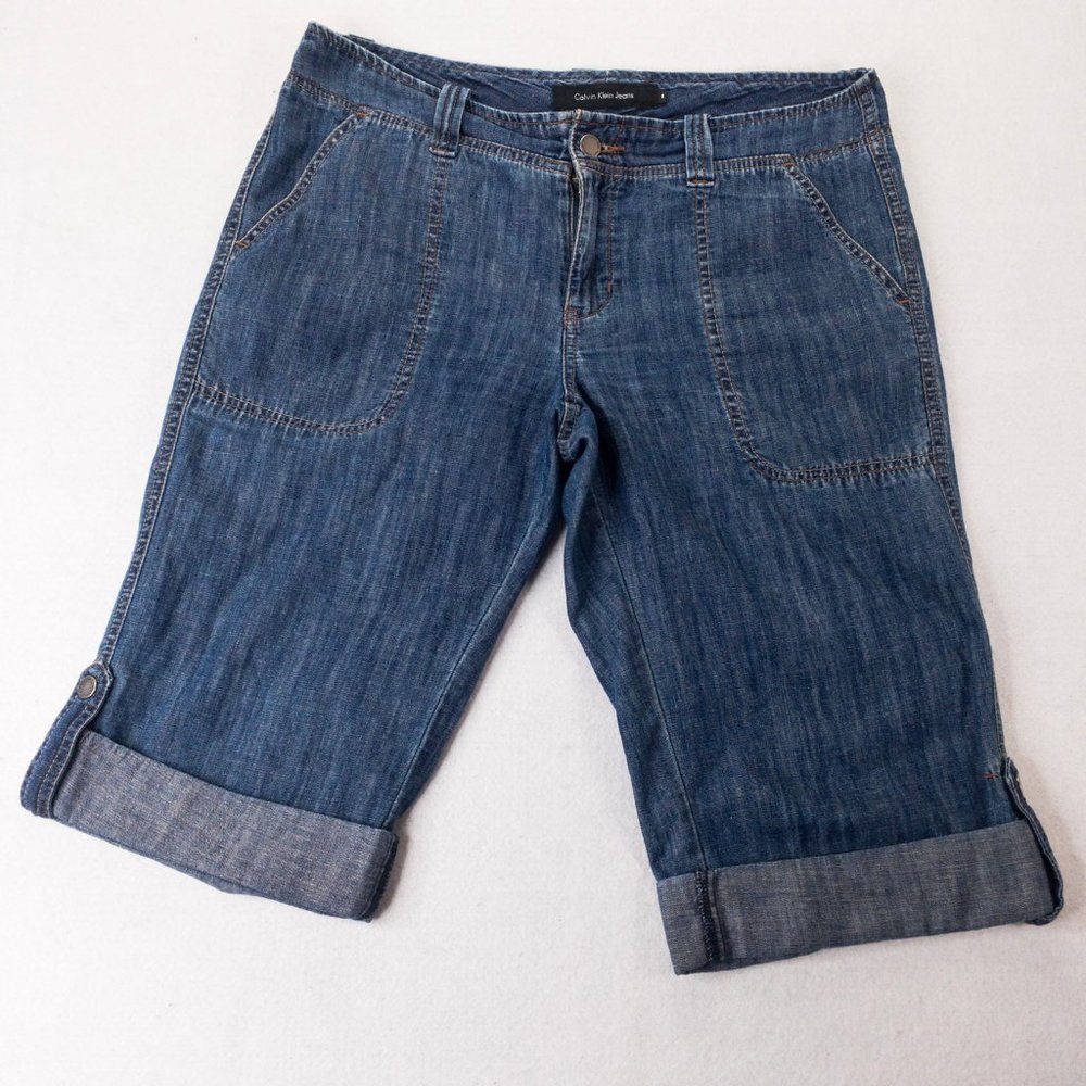 Calvin Klein women’s Jeans Denim Short 8